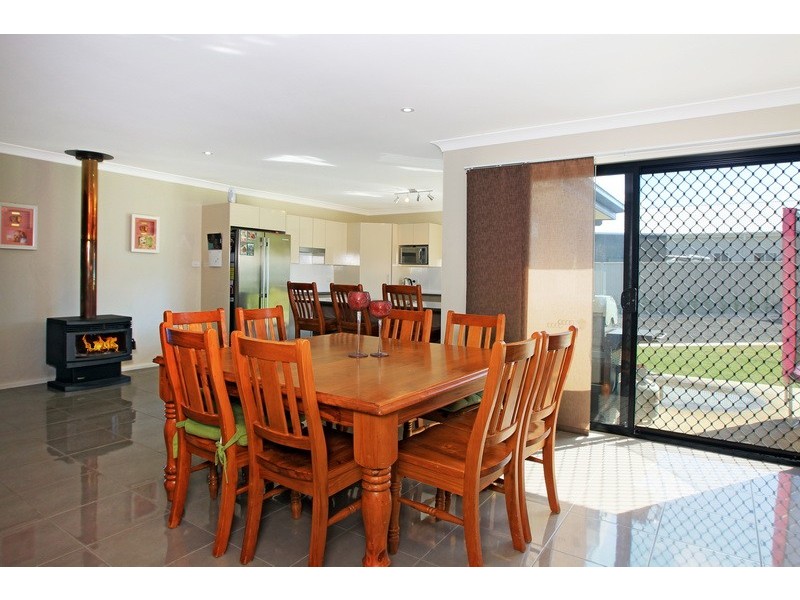 13 Hanover Close, South Nowra NSW 2541