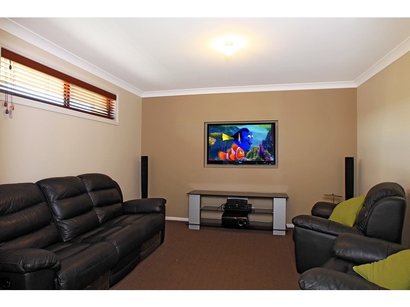 13 Hanover Close, South Nowra NSW 2541