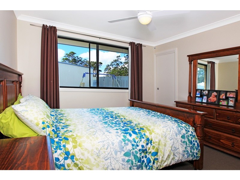 13 Hanover Close, South Nowra NSW 2541