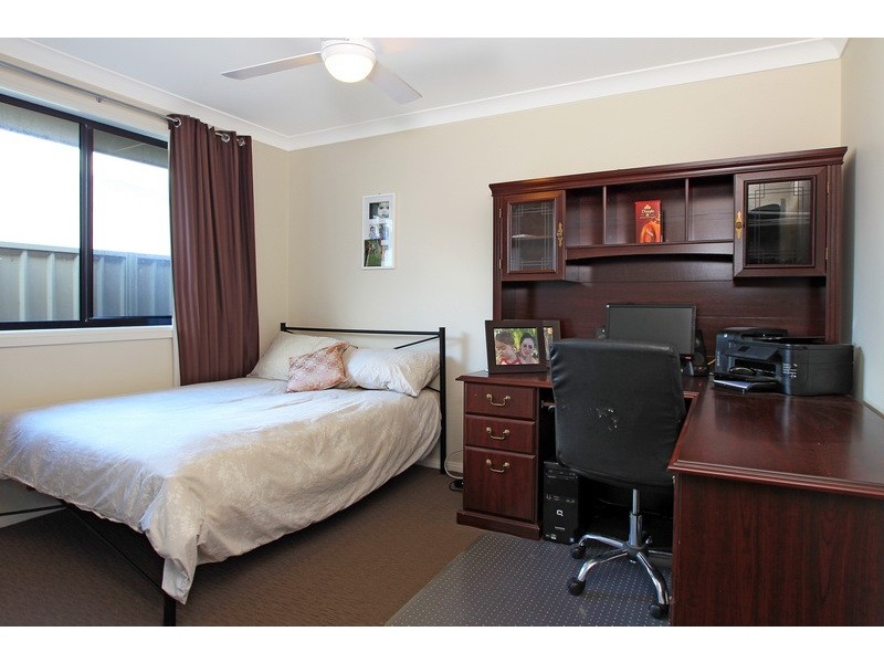 13 Hanover Close, South Nowra NSW 2541