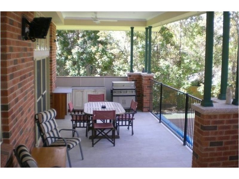 8 Thomas Close, Berry NSW 2535