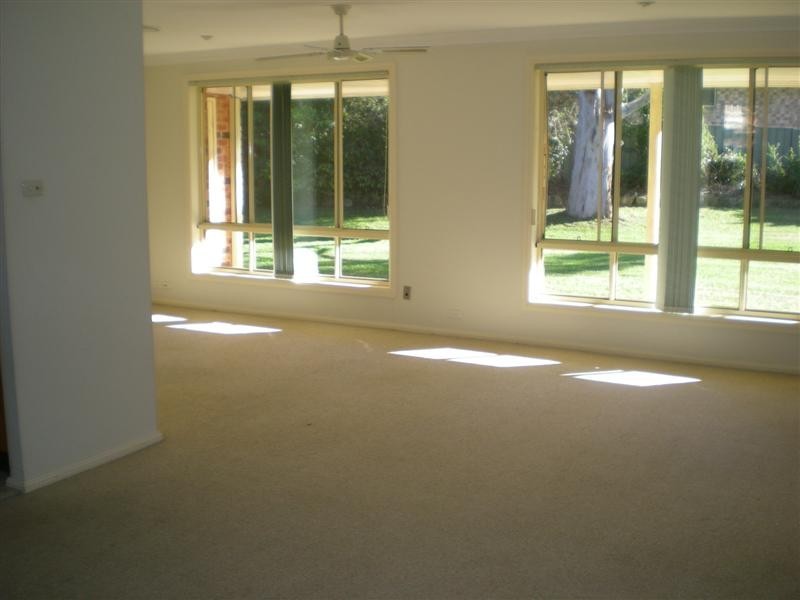 3 Raymond Place, Cambewarra NSW 2540