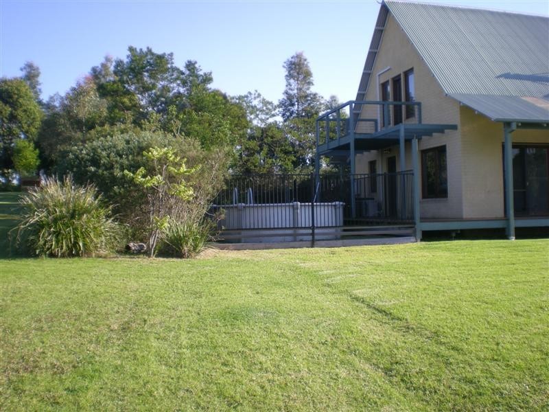 383D PARMA ROAD, Falls Creek NSW 2540