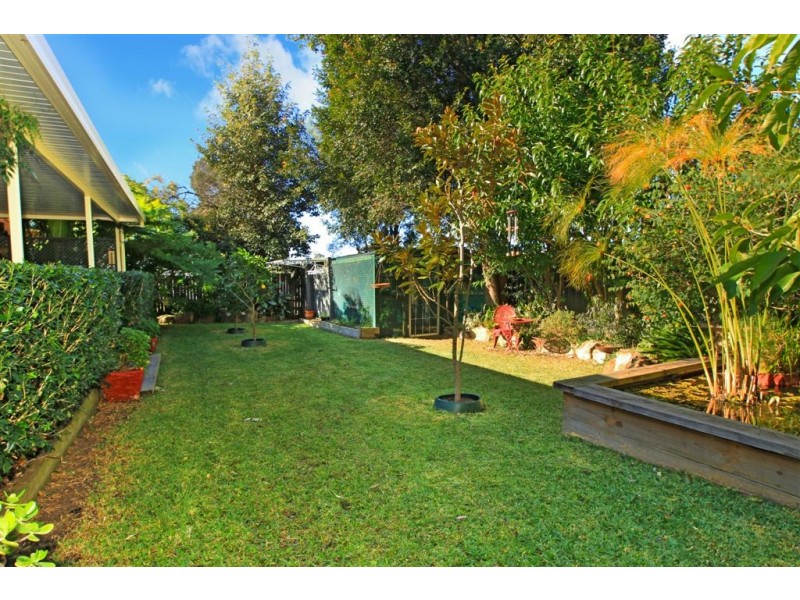 16 Lydon Crescent, Nowra NSW 2541