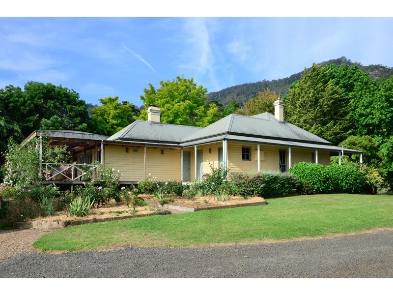 201 Tannery Rd, Cambewarra NSW 2540