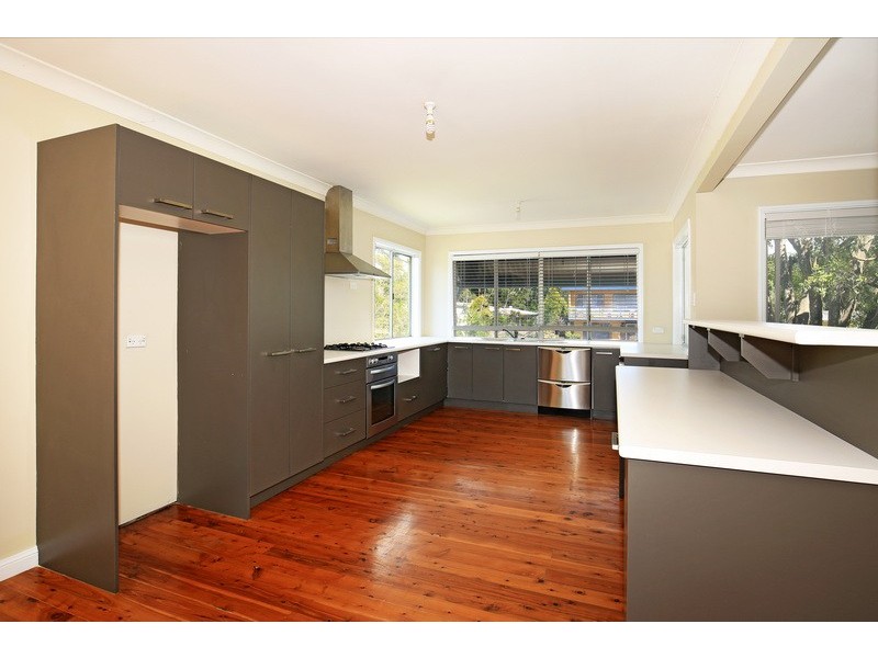 30 Aspinall St, Shoalhaven Heads NSW 2535