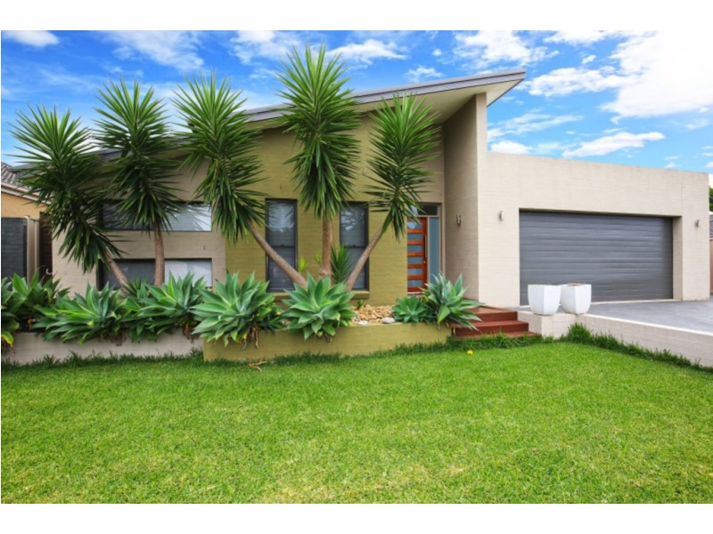 54 Emerald Drive, Meroo Meadow NSW 2540