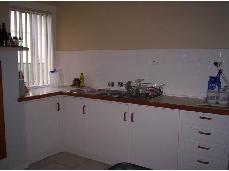 43 River Road, Shoalhaven Heads NSW 2535