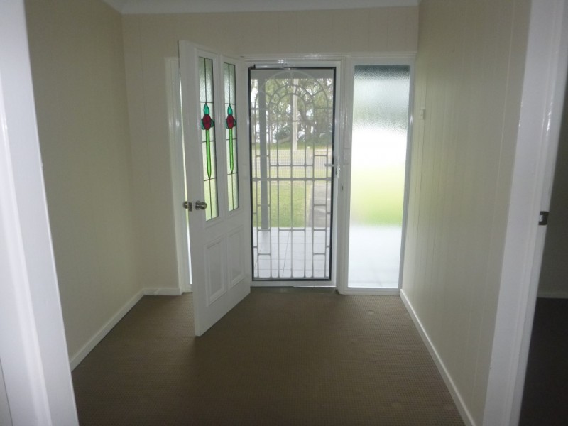 43 River Road, Shoalhaven Heads NSW 2535