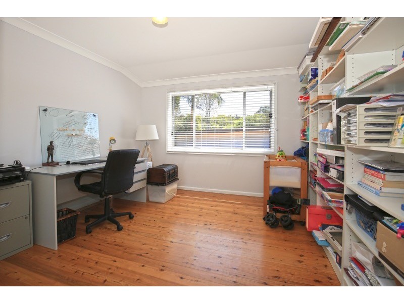 4 RAVENSCLIFFE ROAD, Shoalhaven Heads NSW 2535