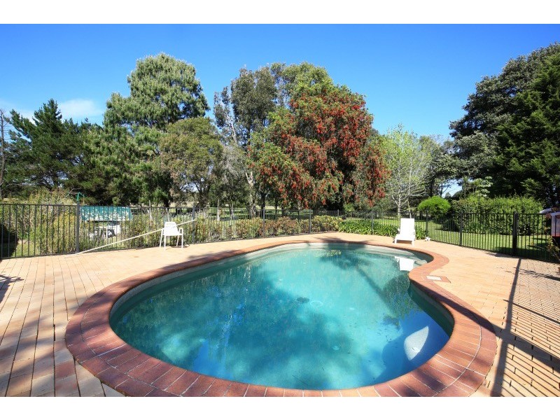 35B ABERNATHYS LANE, Meroo Meadow NSW 2540