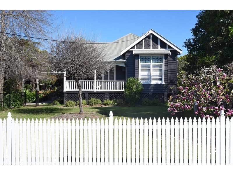 27 ALBANY STREET, Berry NSW 2535