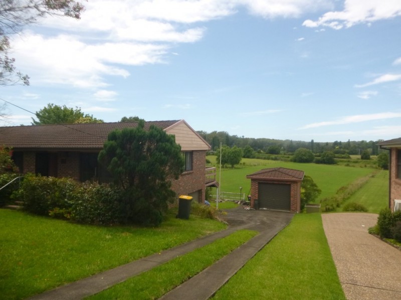 10 PULMAN STREET, Berry NSW 2535