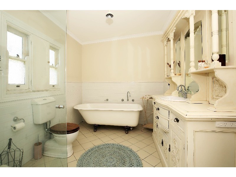 54 Queen Street, Berry NSW 2535