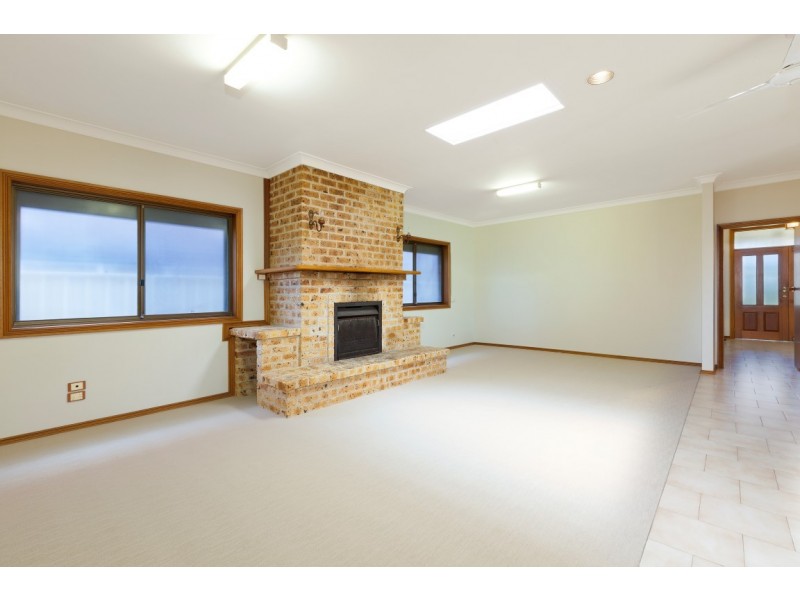 104 SCOTT STREET, Shoalhaven Heads NSW 2535