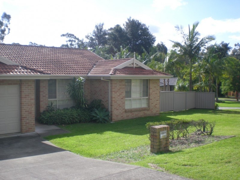 13 MAGNOLIA GROVE, Bomaderry NSW 2541