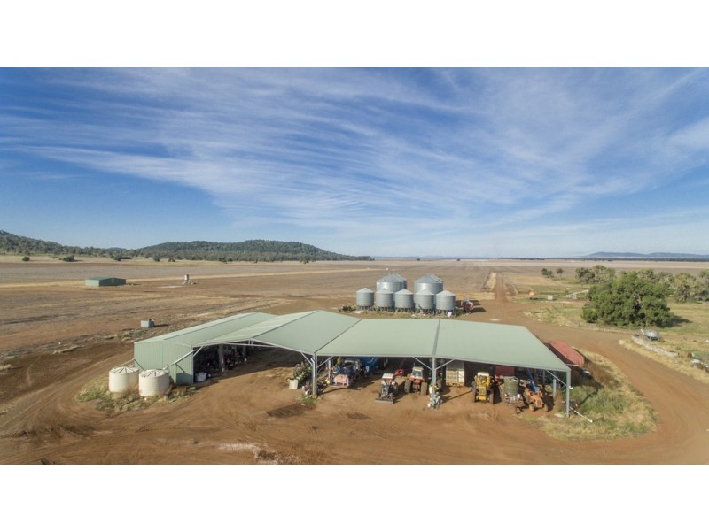 ‘COLADDI’ 155 STRANG ROAD, Tambar Springs NSW 2381