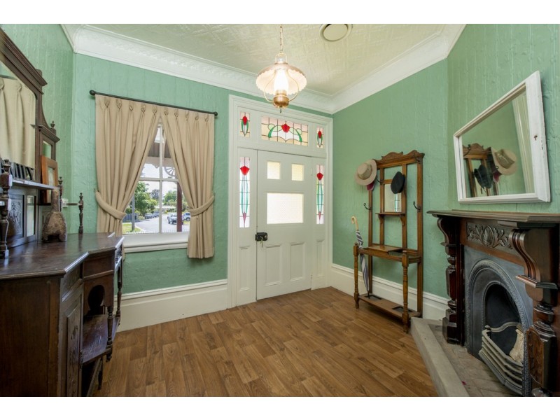 2 HARPER STREET, Coonabarabran NSW 2357