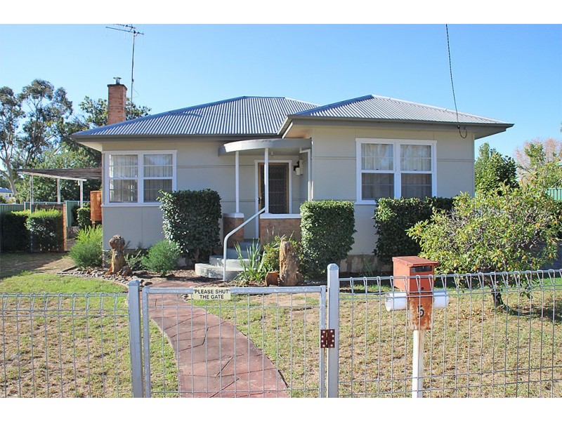 5 GORDON, Coonabarabran NSW 2357