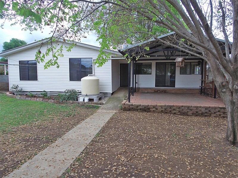 20 KING STREET, Coonabarabran NSW 2357