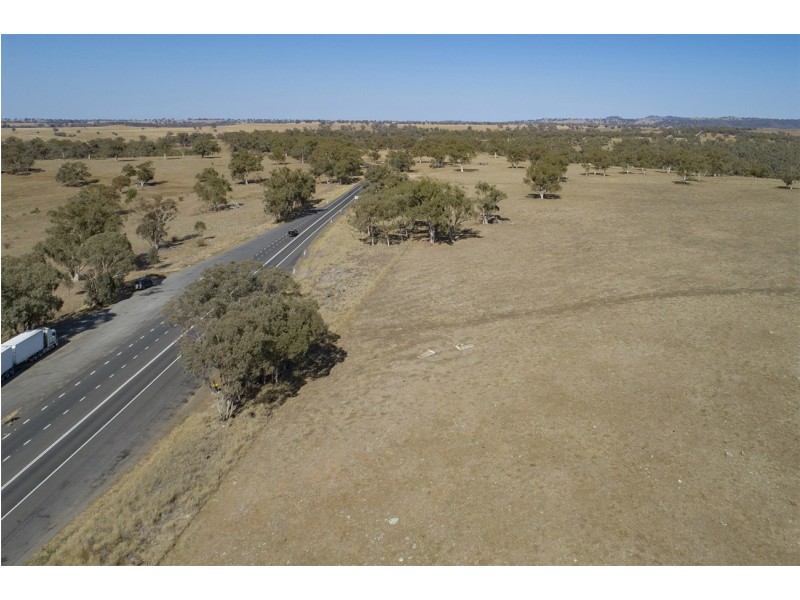 7567 KIRRAWA  NEWELL HIGHWAY, Coonabarabran NSW 2357