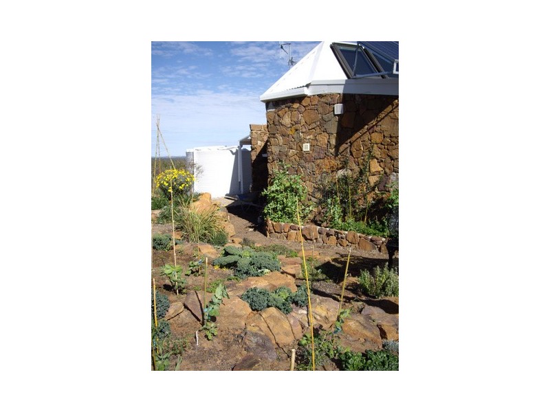 230 ‘BANGALAY COTTAGE’  Tothills Road, Coonabarabran NSW 2357