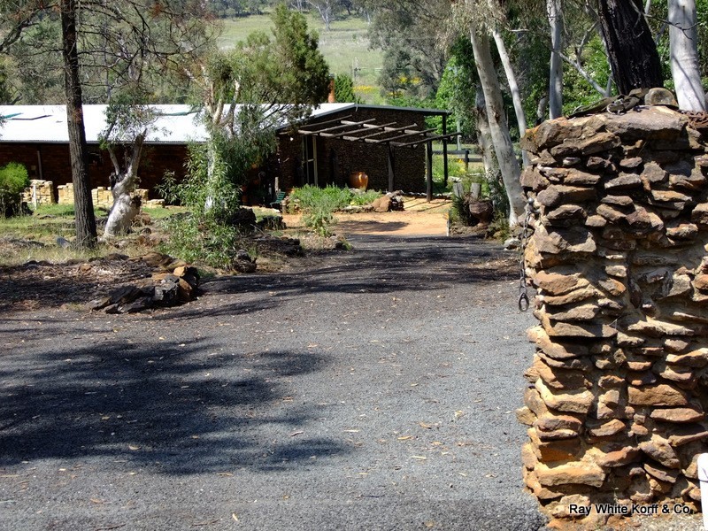 THIS – L – DOO Dows Lane, Coonabarabran NSW 2357