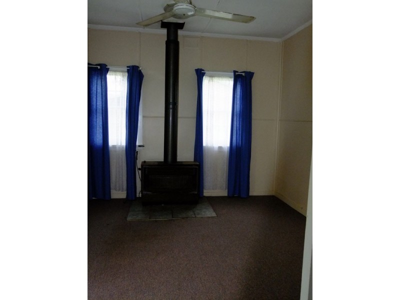 132 Dalgarno Street, Coonabarabran NSW 2357