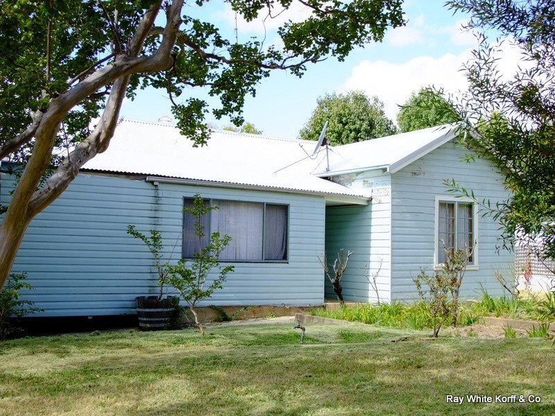 7 Camp Street, Coonabarabran NSW 2357