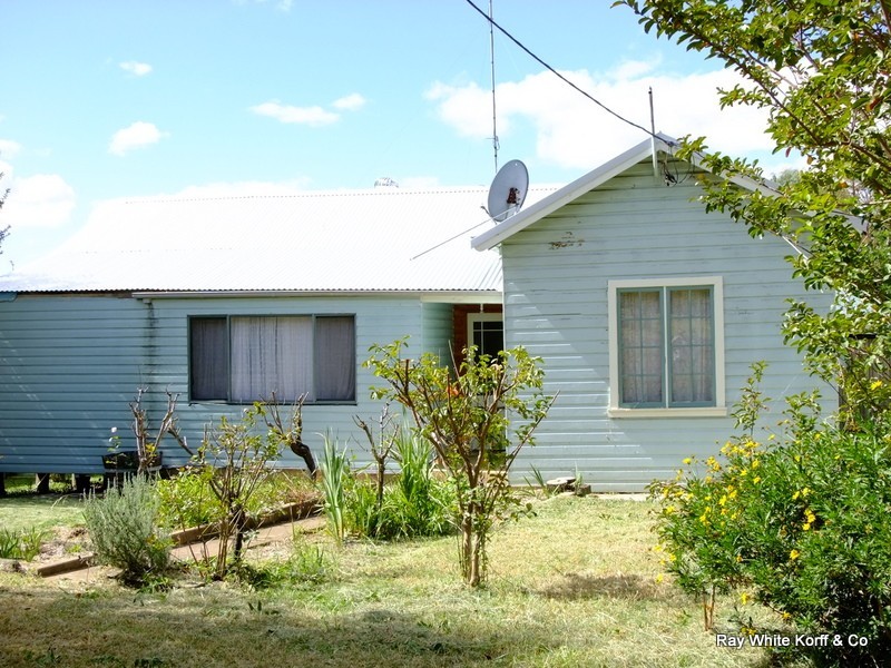 7 Camp Street, Coonabarabran NSW 2357