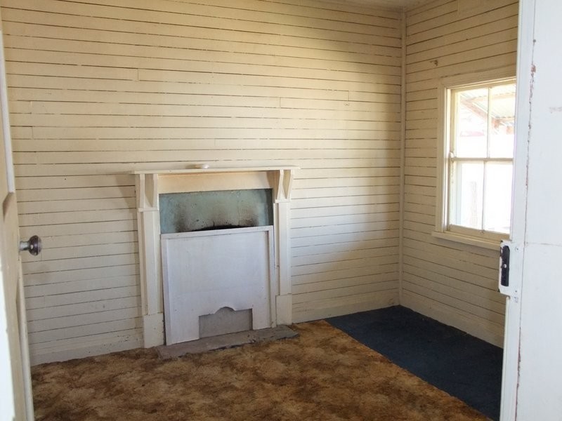 13 Watt, Binnaway NSW 2395