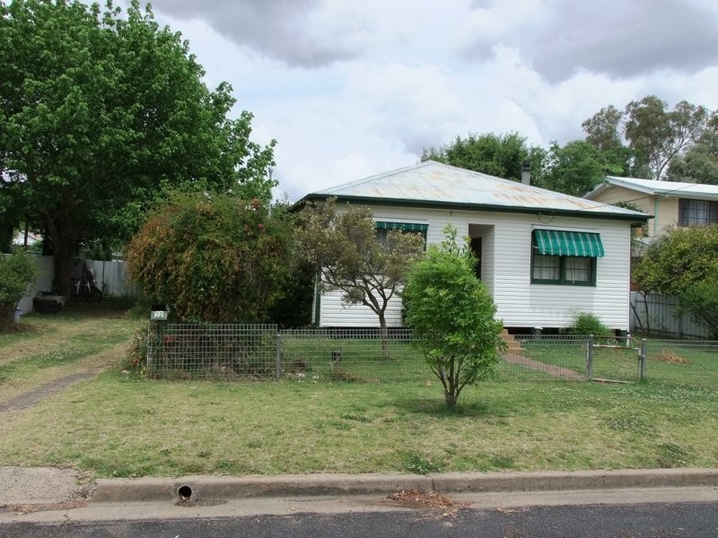 72 King Street, Coonabarabran NSW 2357