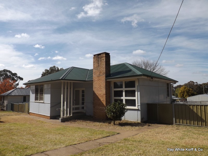15 Jubilee Street, Coonabarabran NSW 2357