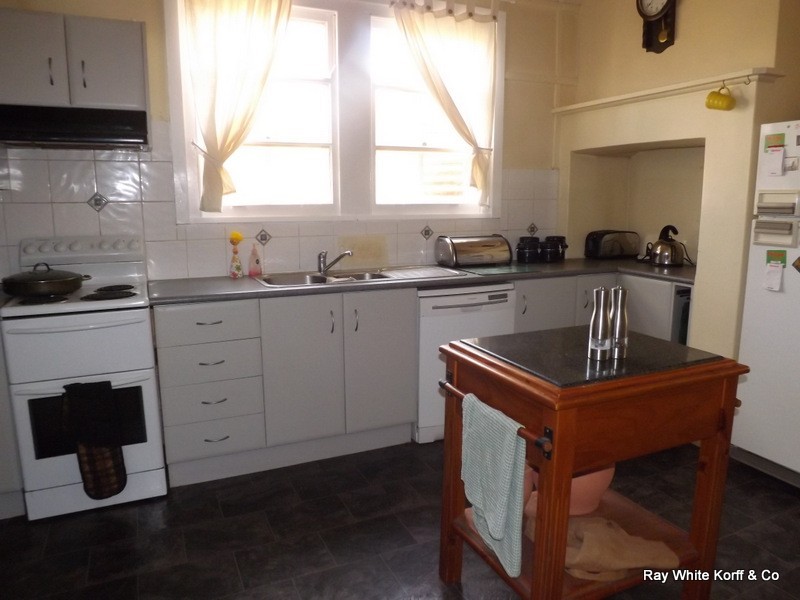 12 Horsley Street, Coonabarabran NSW 2357