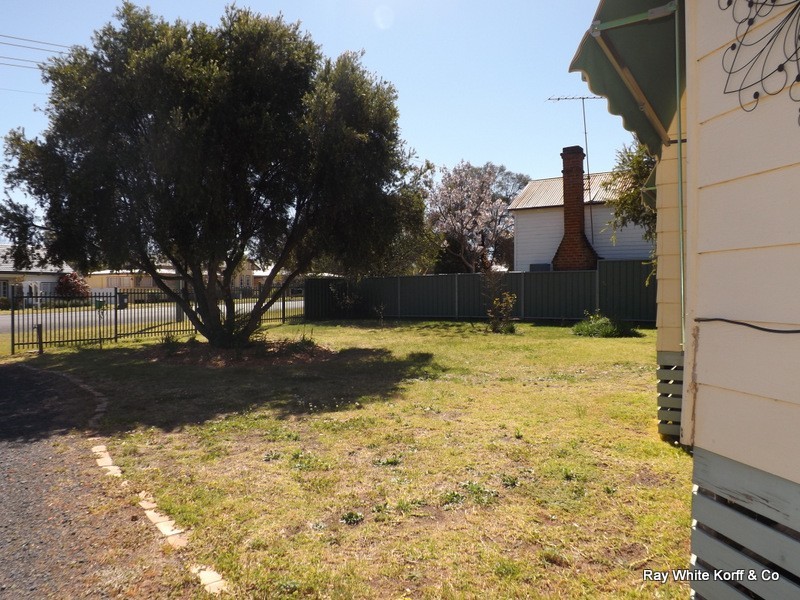 42 Edward Street, Coonabarabran NSW 2357