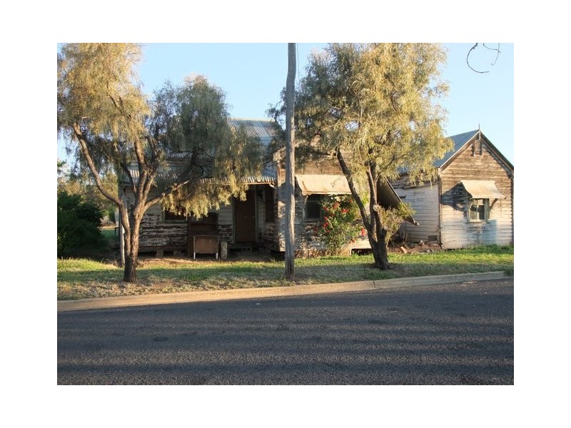 32 King Street, Coonabarabran NSW 2357