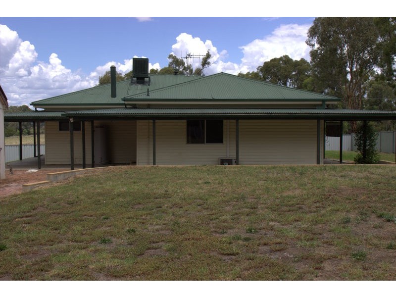 4 DOWS LANE, Coonabarabran NSW 2357