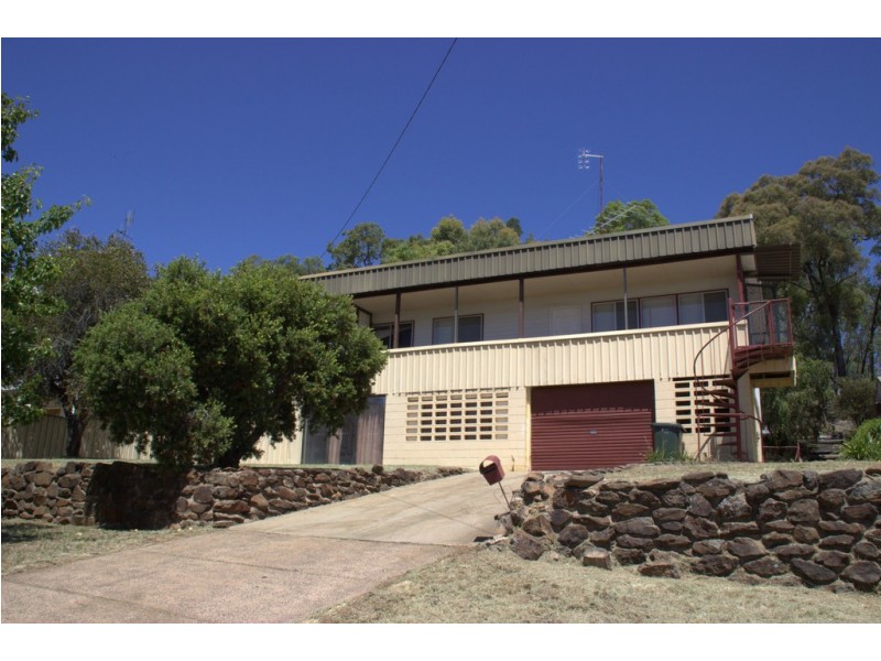 8 HAGAN, Coonabarabran NSW 2357