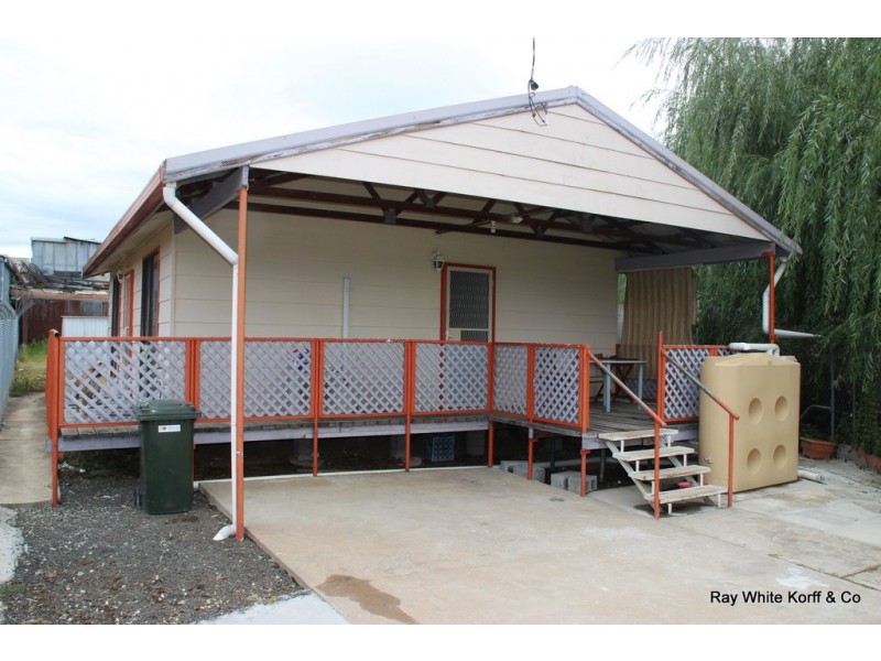 6 CASTLEREAGH, Coonabarabran NSW 2357