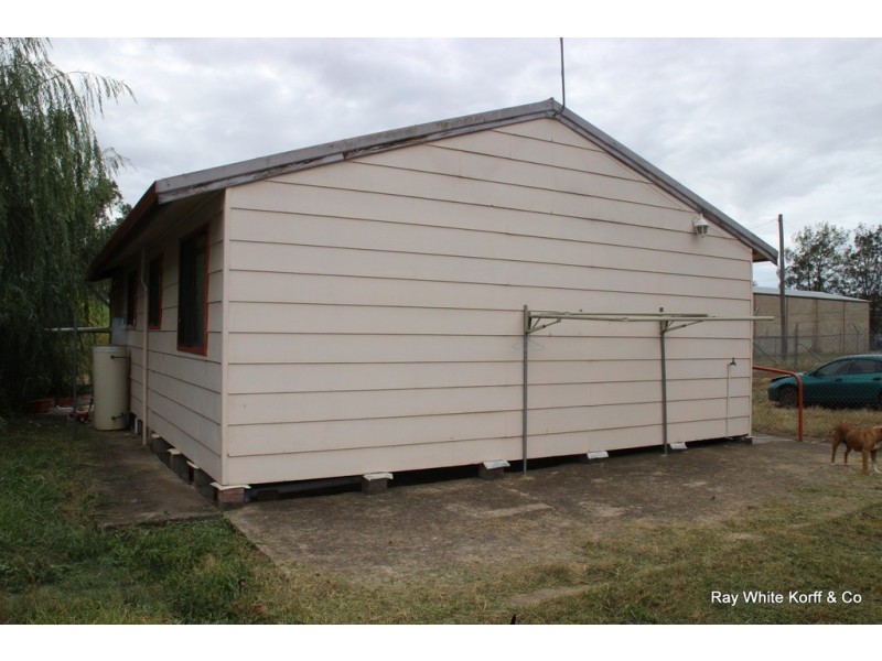 6 CASTLEREAGH, Coonabarabran NSW 2357