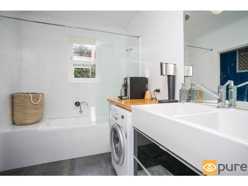 1A Abbotsford Street, West Leederville WA 6007