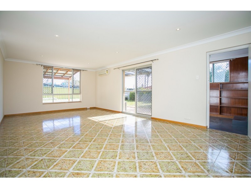 3 Morton Road, Hamilton Hill WA 6163