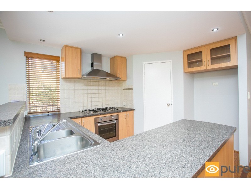 2 India Street, Inglewood WA 6052