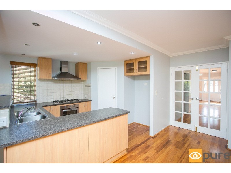 2 India Street, Inglewood WA 6052