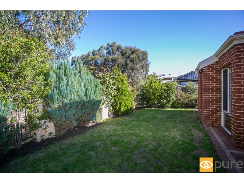 2 India Street, Inglewood WA 6052