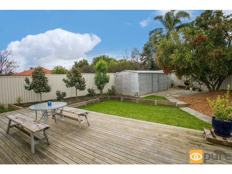 37 Reen Street, St James WA 6102