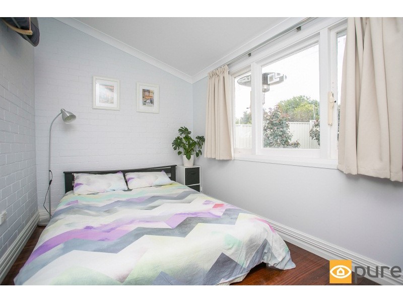 37 Reen Street, St James WA 6102