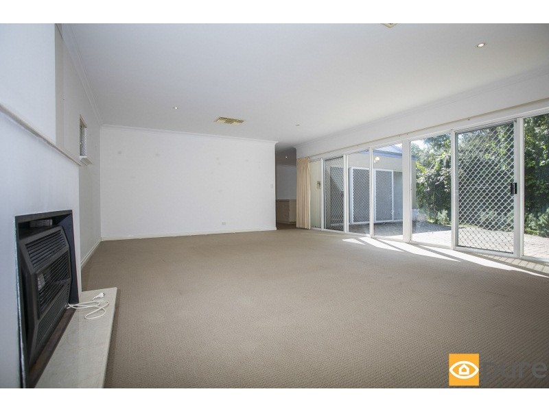 2/30 Stirling Road, Claremont WA 6010