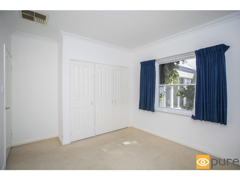 2/30 Stirling Road, Claremont WA 6010