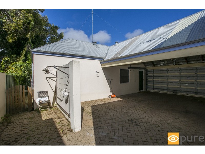 2/30 Stirling Road, Claremont WA 6010